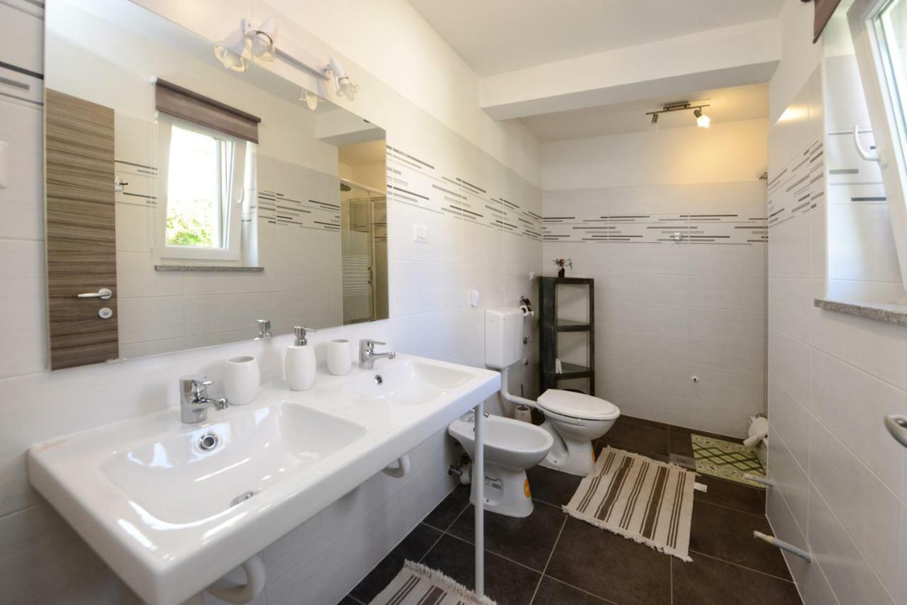 Villa Kontesici 14 Zelena Laguna 外观 照片