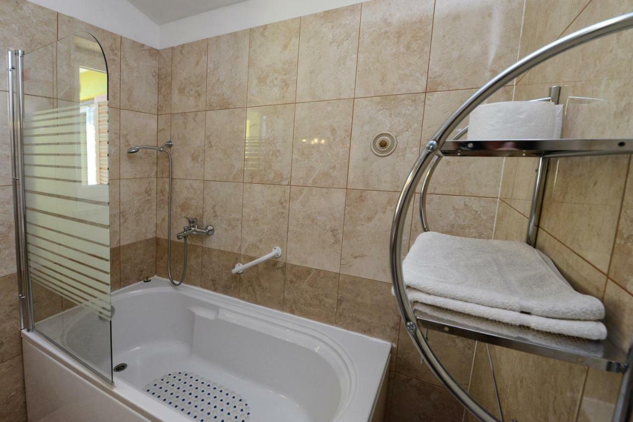 Villa Kontesici 14 Zelena Laguna 外观 照片
