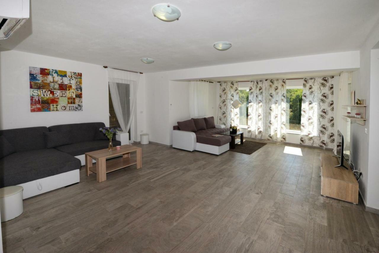 Villa Kontesici 14 Zelena Laguna 外观 照片